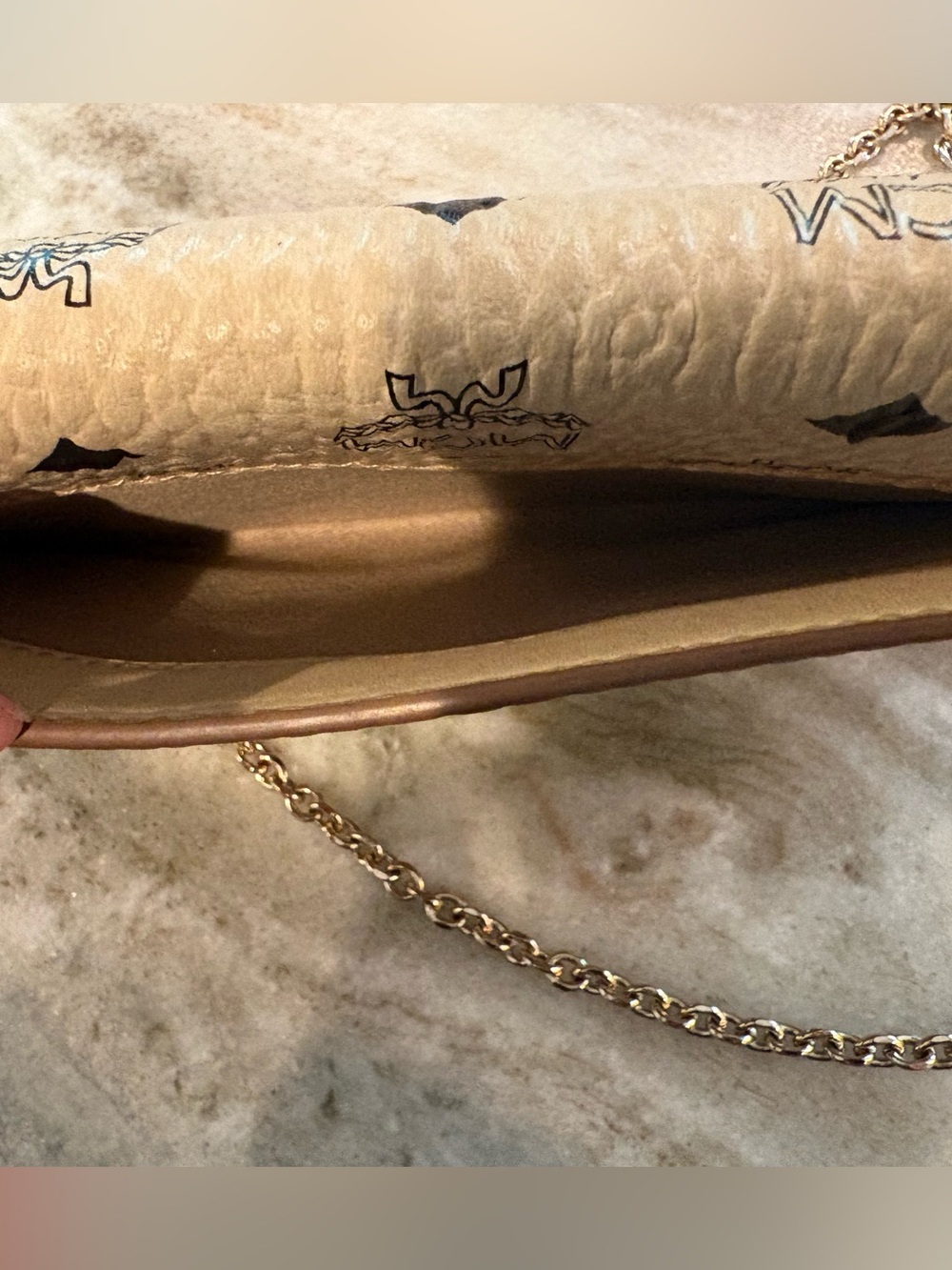 MCM PATRICIA CROSSBODY with chain  CREAM VISETOS 9x6 - Picture 7 of 9